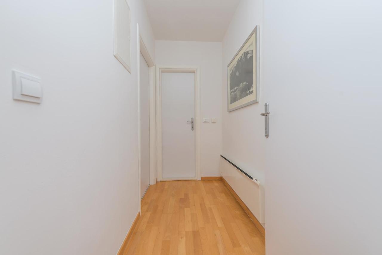 Apartment Marla Makarska
